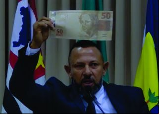 Vereador Tita Pardin faz questionamentos sobre os rumos da saúde no município