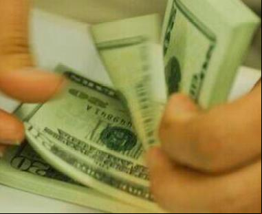 Dólar fecha última sessão em alta, a R$ 5,54